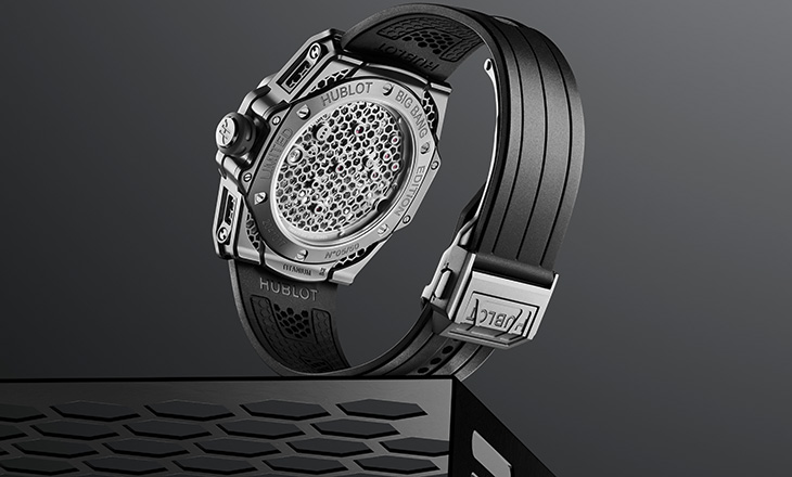 "مستوى جديد من الإبداع والإتقان" هوبلو تطلق ساعة Big Bang Tourbillon SR_A by Samuel Ross